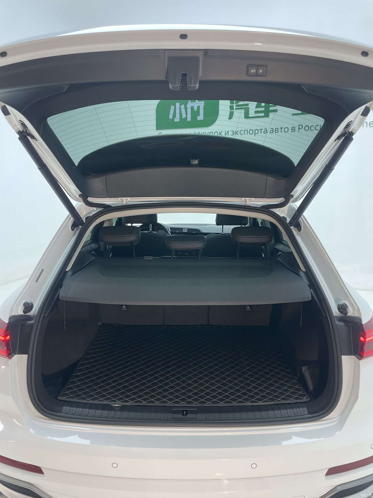 Audi Q3, 2022 18