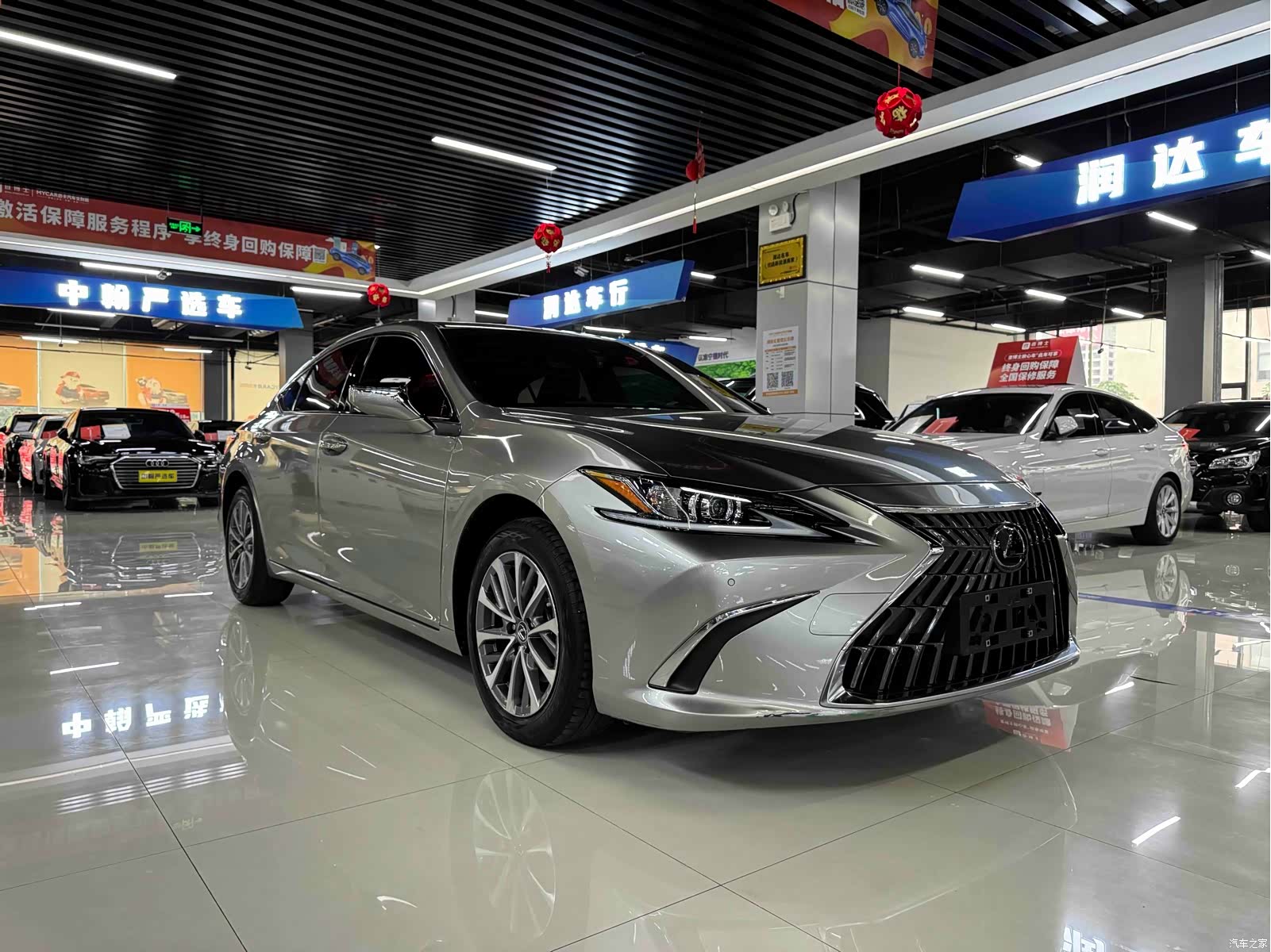 Lexus ES, 2023 3