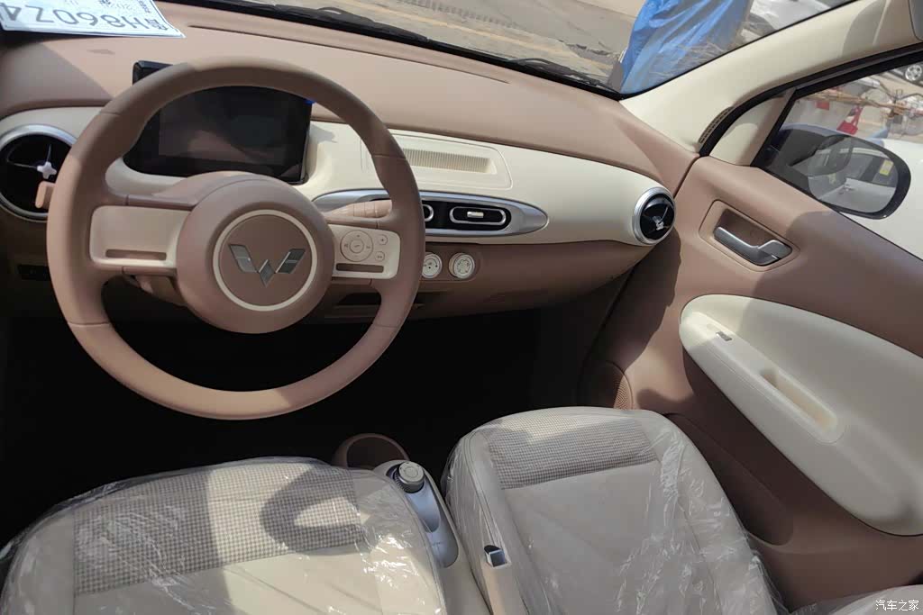 Wuling MINIEV, 2026 12
