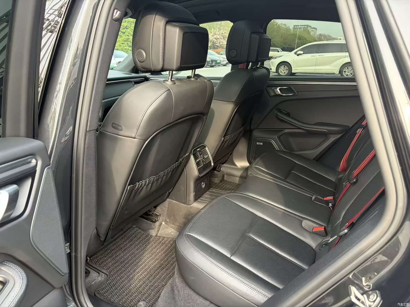 Porsche Macan, 2022 14