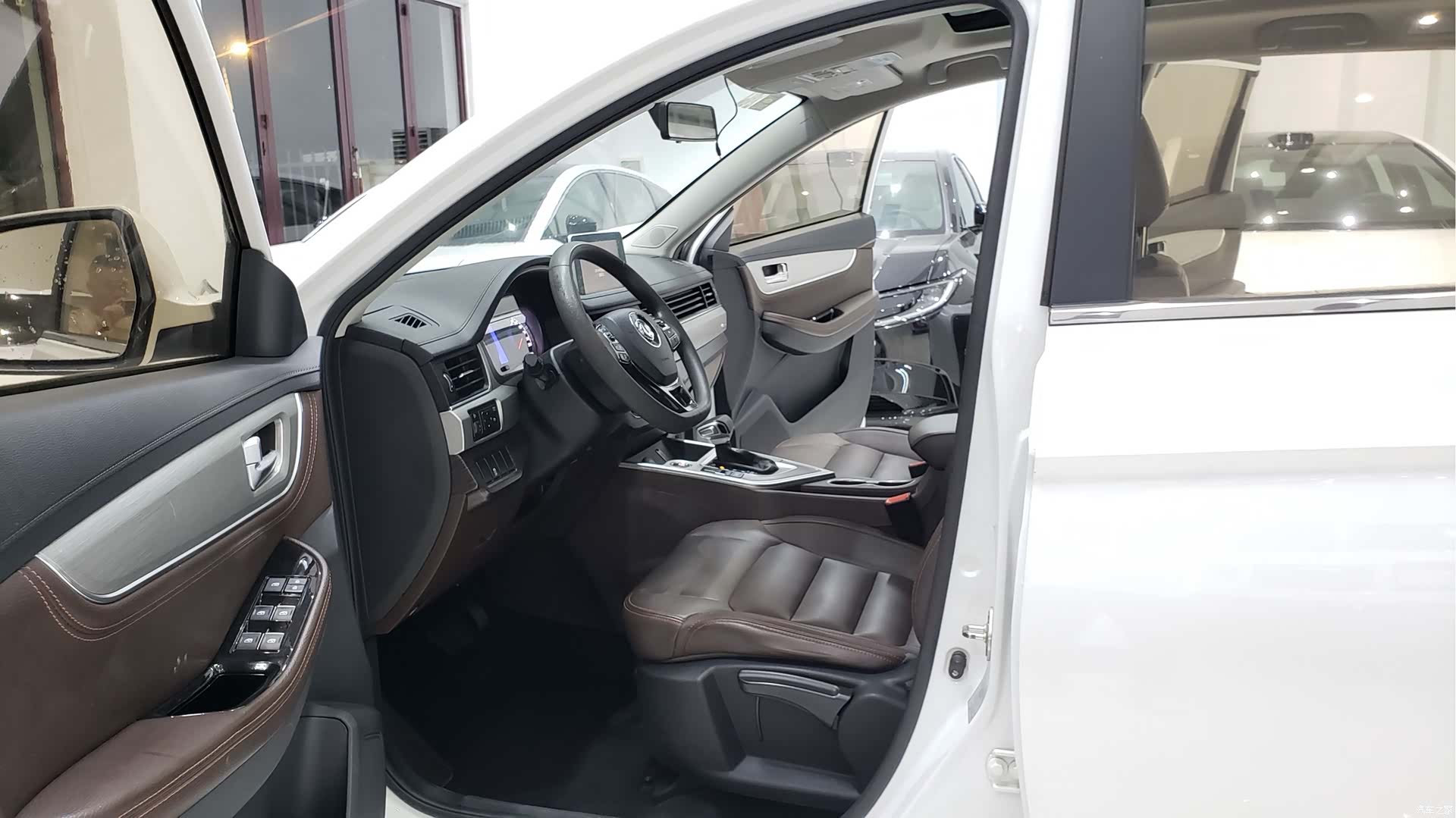 DongFeng X5, 2018 14