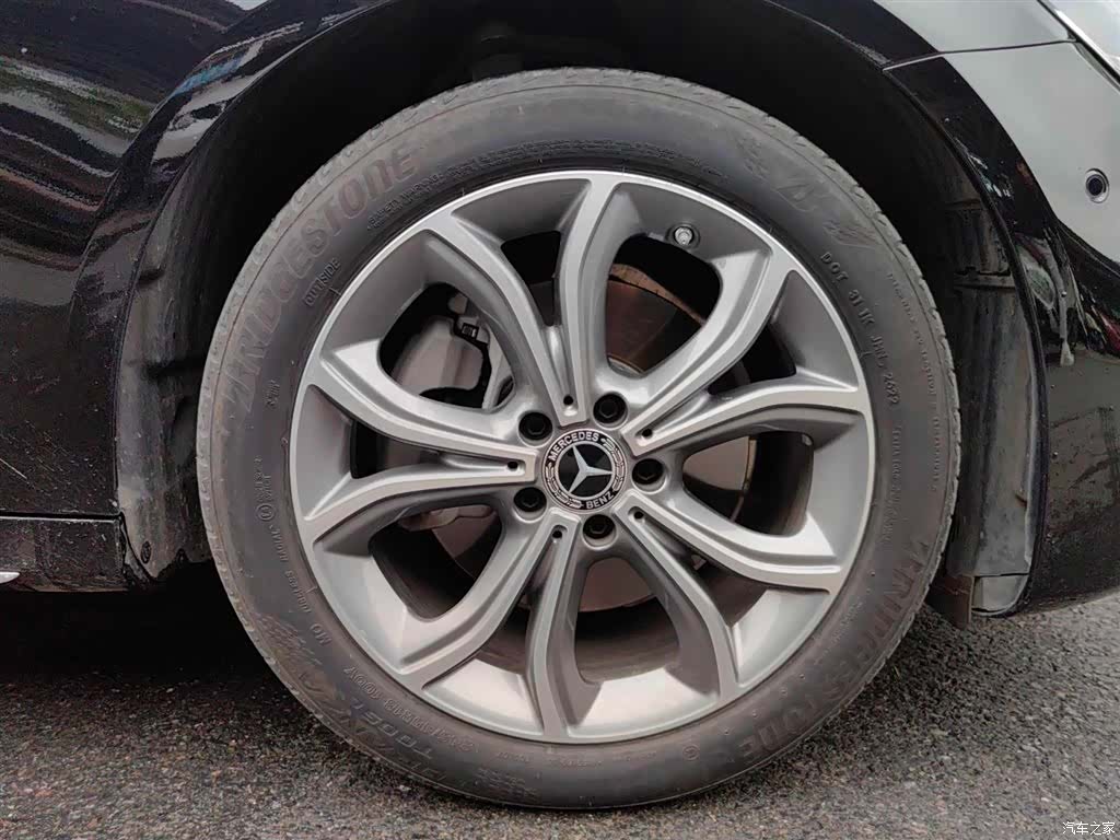 Mercedes-Benz E-Class, 2022 18