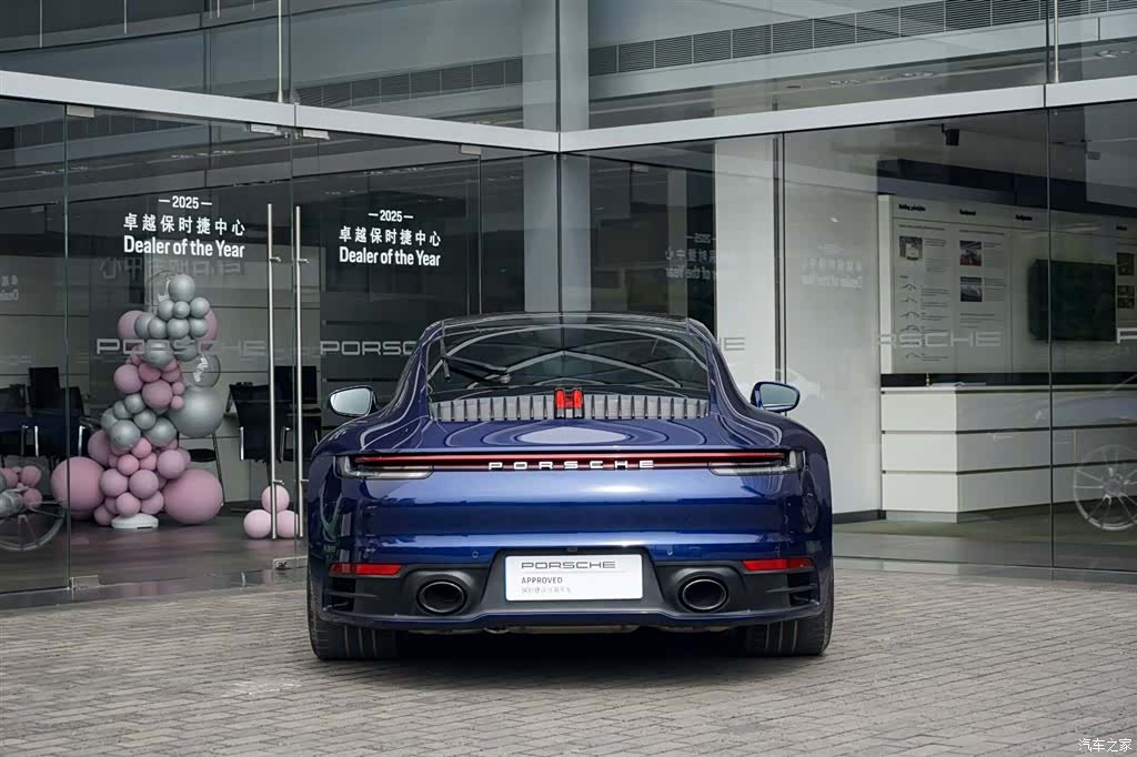 Porsche 911, 2021 6