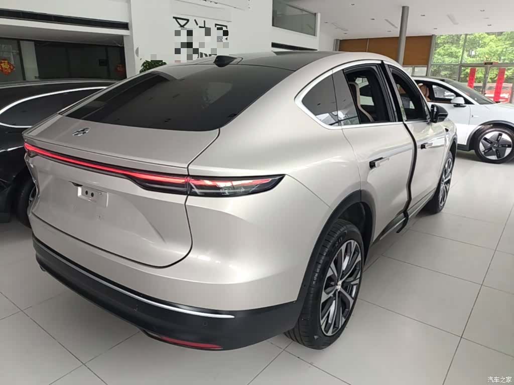 NIO EC7, 2024 7