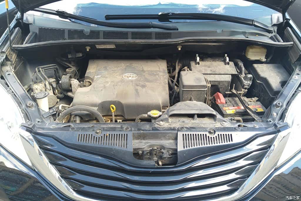 Toyota Sienna, 2016 10