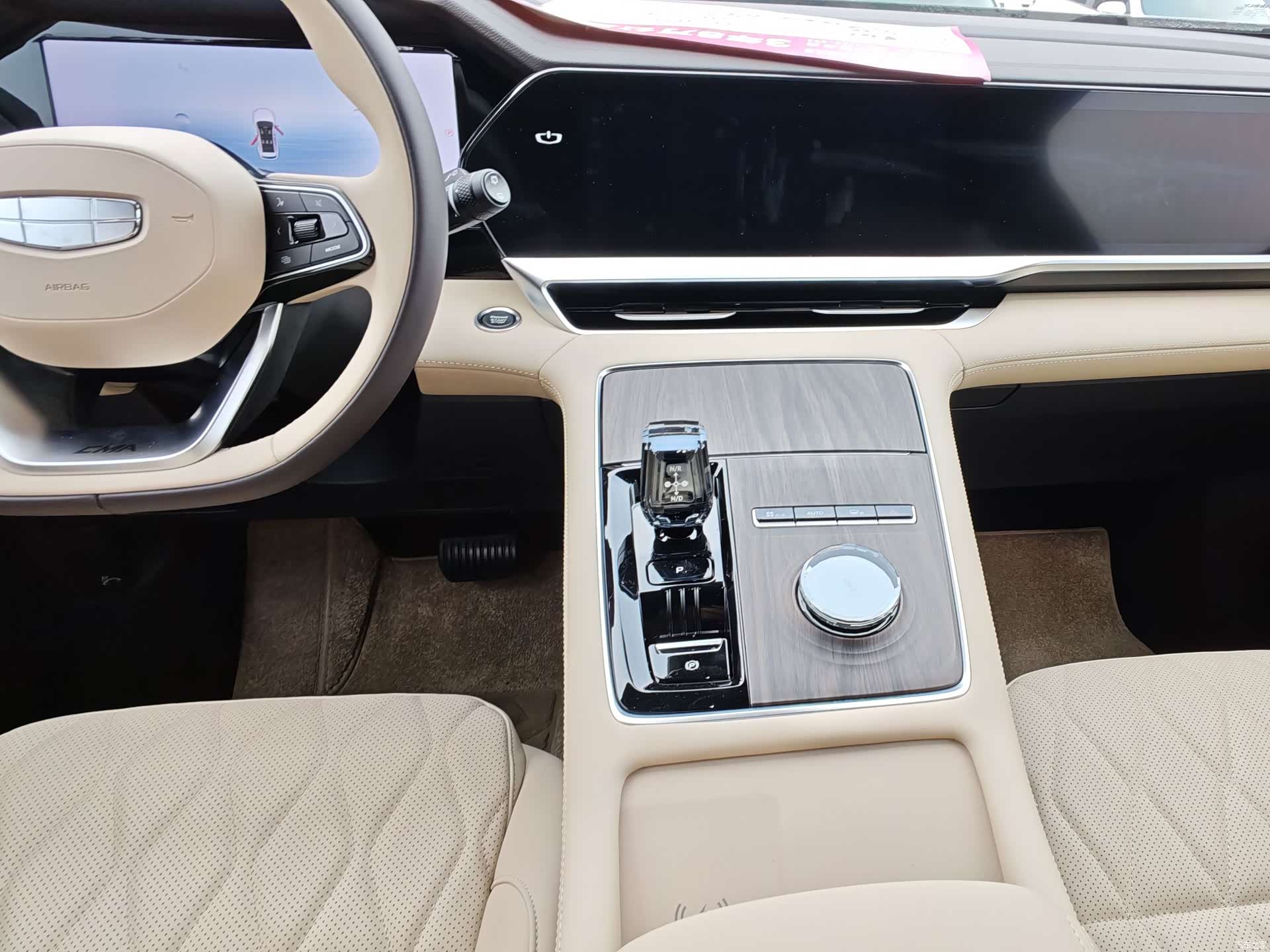 Geely Xingyue L, 2025 9