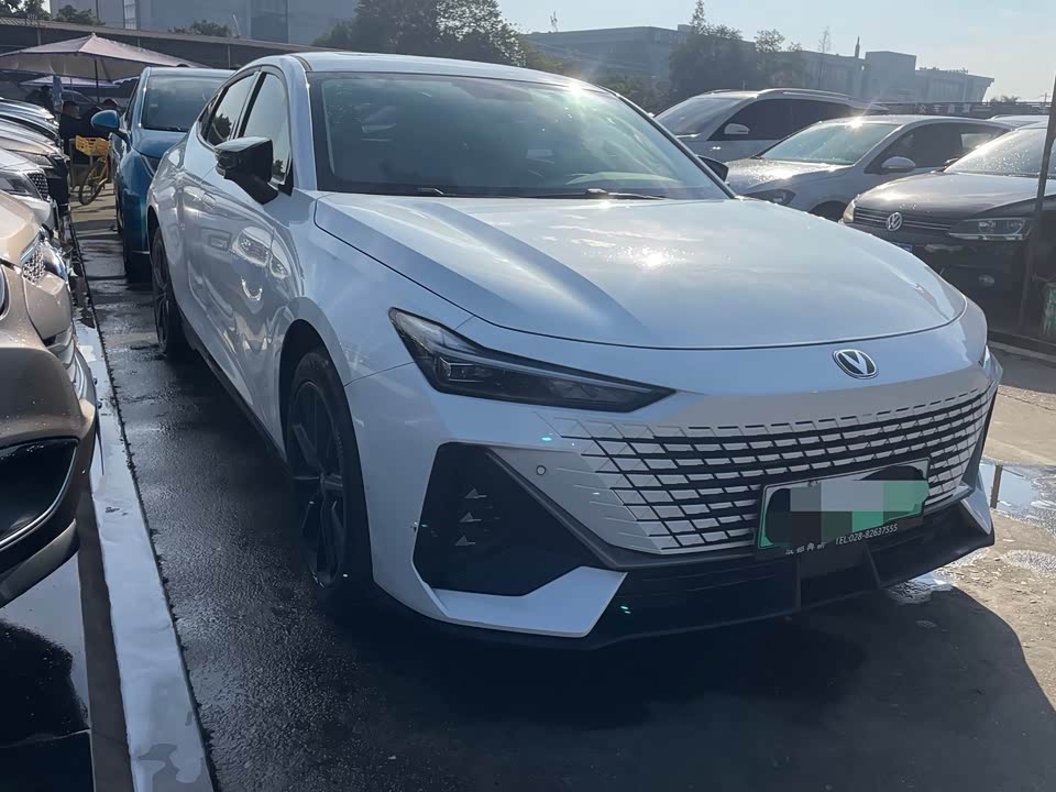 Changan UNI-V Smart iDD