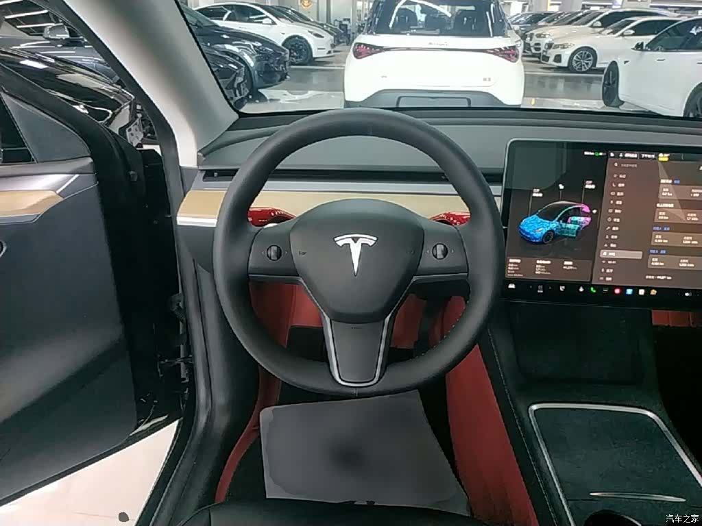 Tesla Model Y, 2022 11