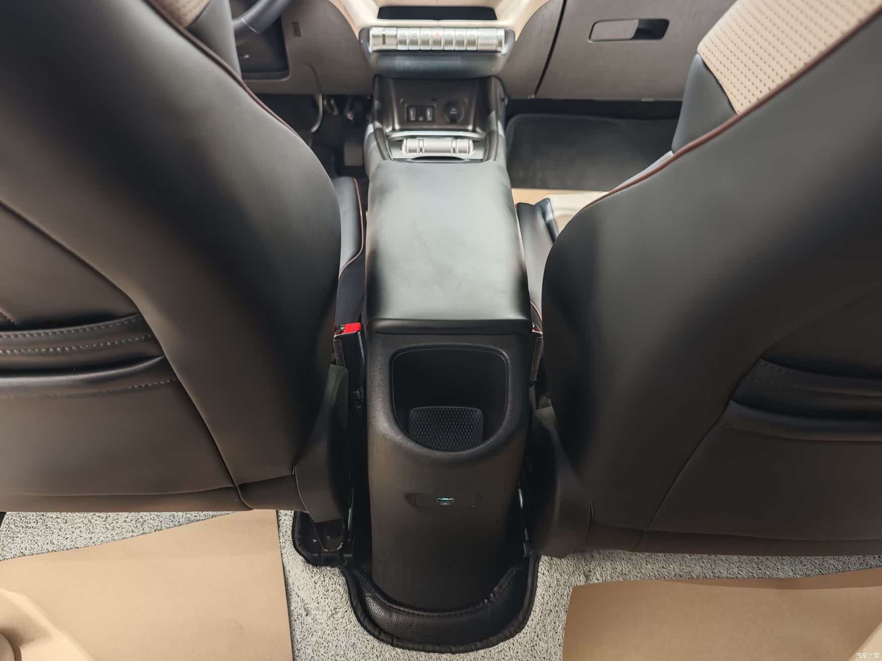 BYD Dolphin, 2023 12