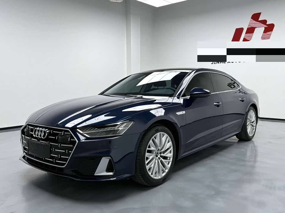 Audi A7L