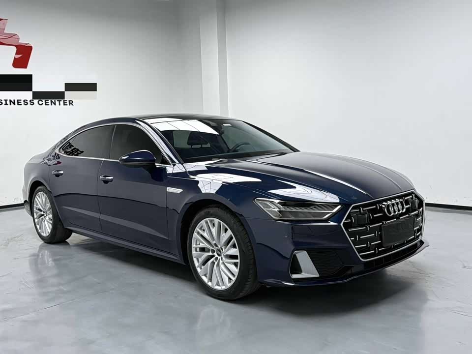 Audi A7L