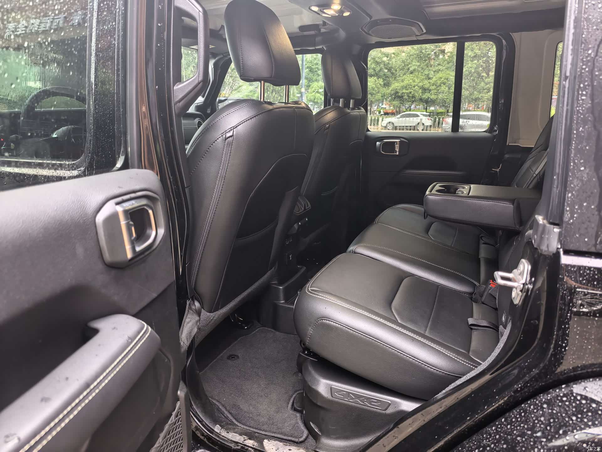 Jeep Wrangler, 2022 7