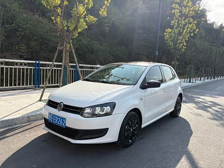 ��ˮ����Polo 2013�� 1.4L �ֶ����а�