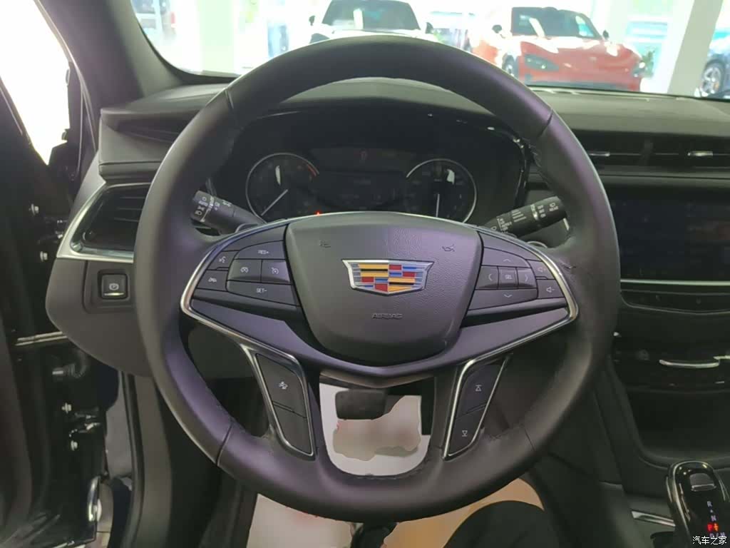Cadillac XT5, 2021 11
