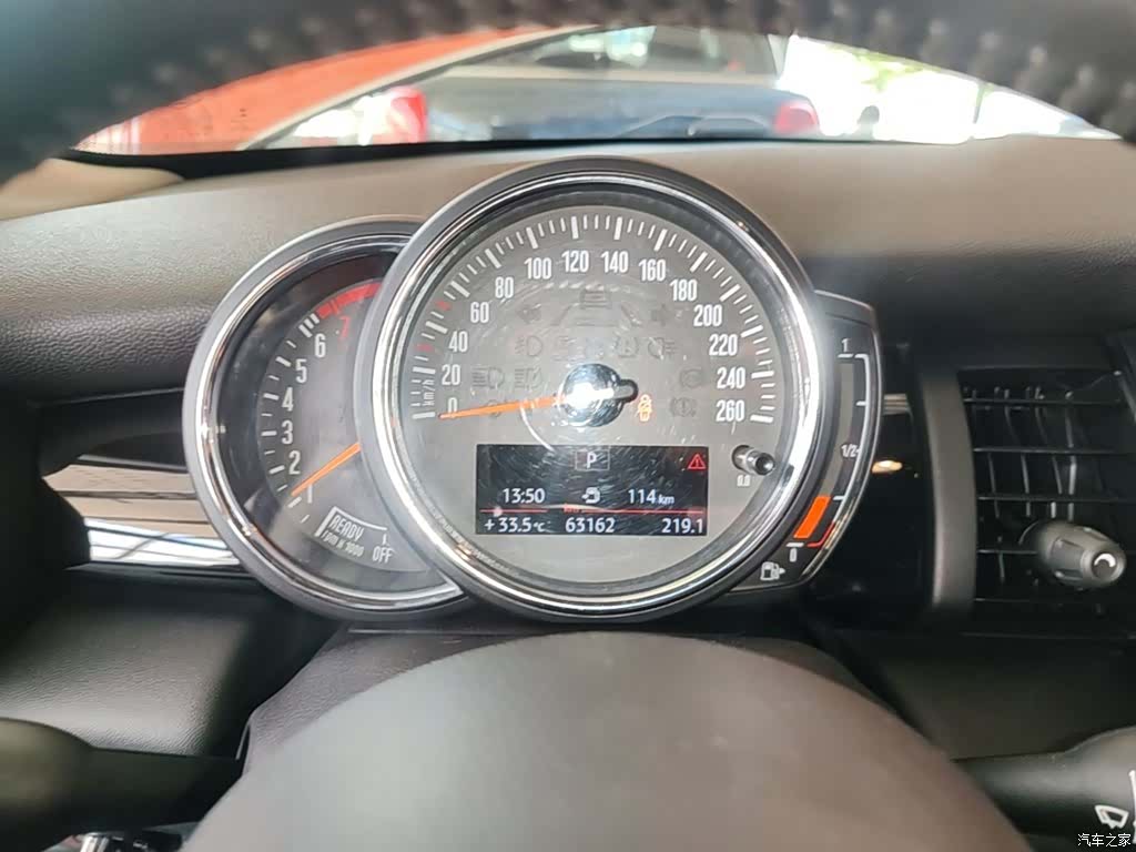 Mini ONE, 2019 12