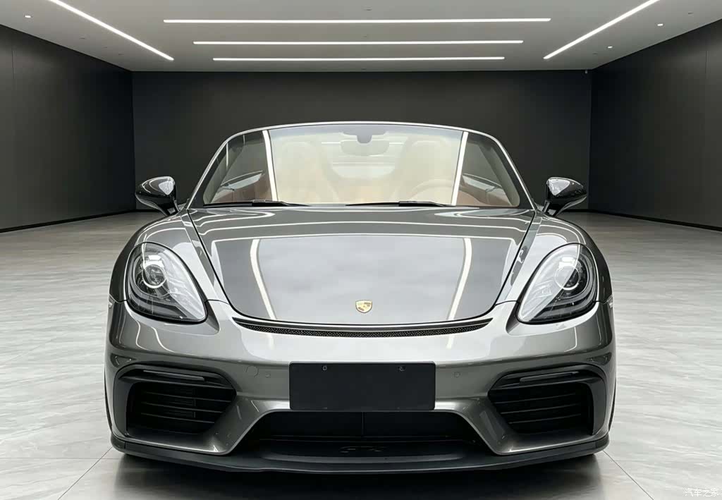 Porsche Boxster, 2019 3