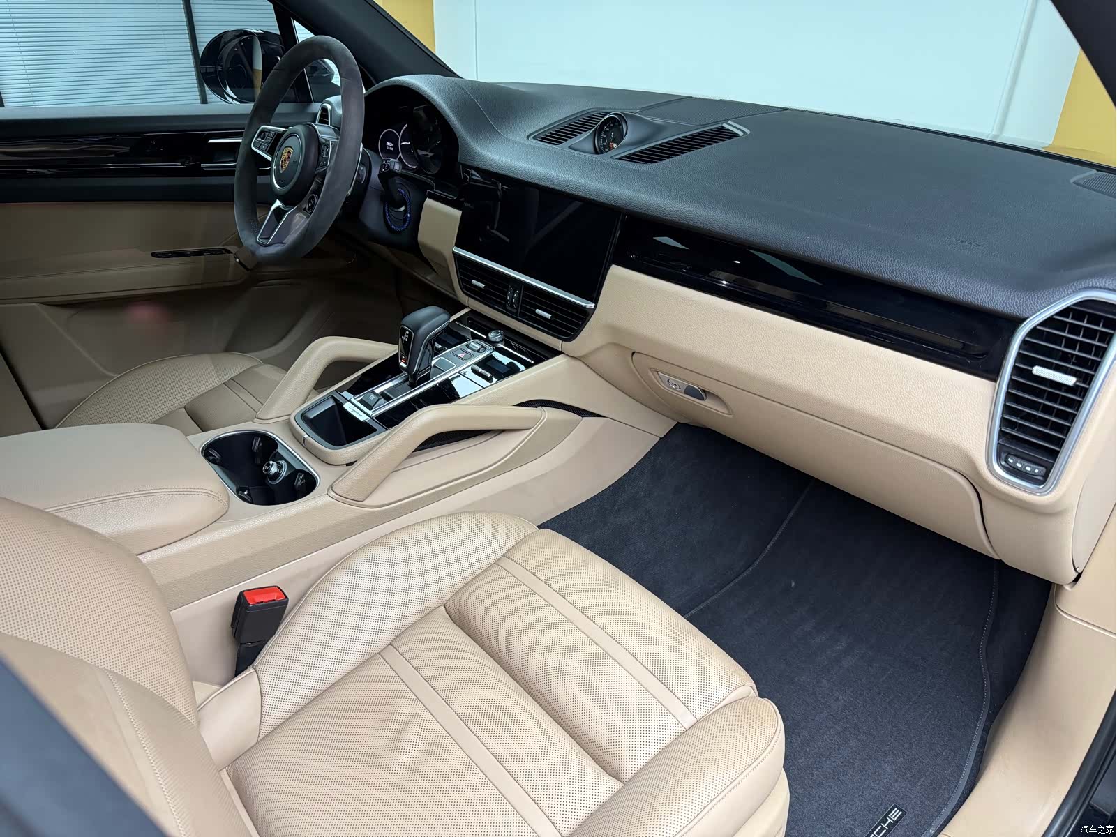 Porsche Cayenne, 2018 8
