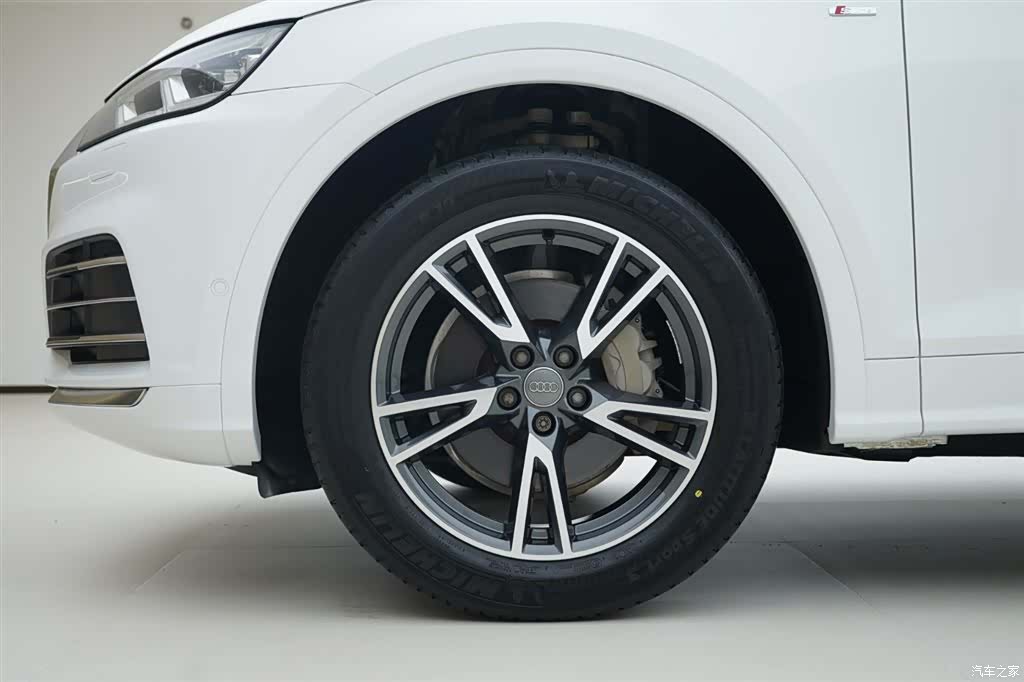 Audi Q5L, 2020 16