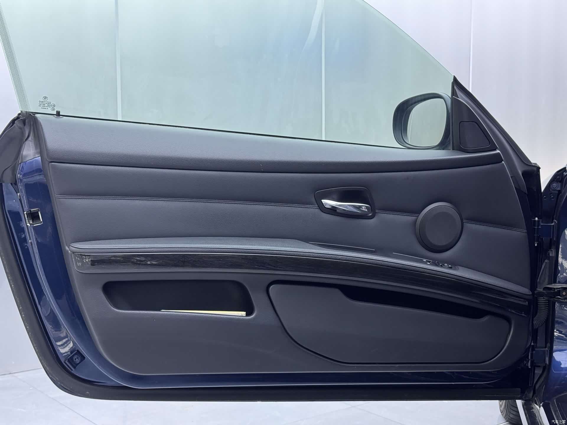 BMW 3 Series, 2011 7