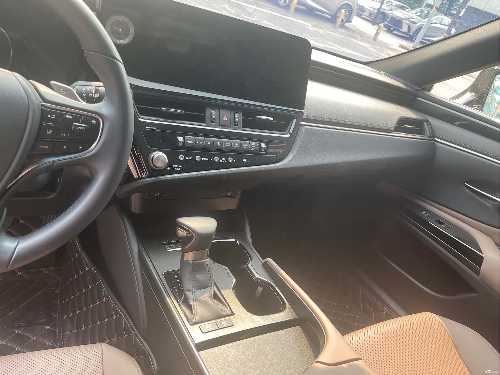 Lexus ES, 2023 6