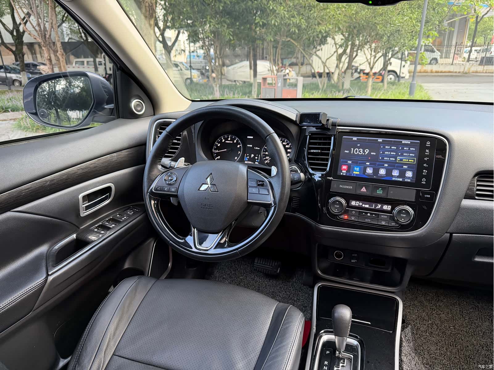 Mitsubishi Outlander, 2018 8