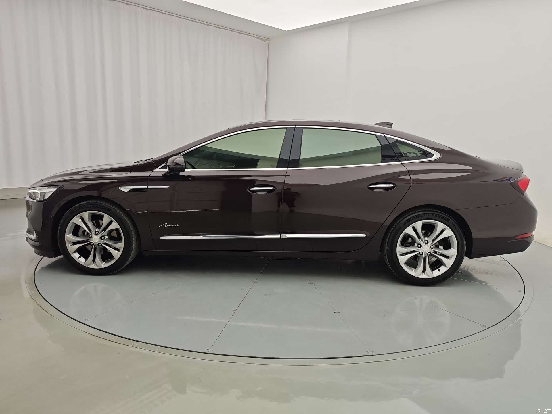 Buick LaCrosse, 2021 6