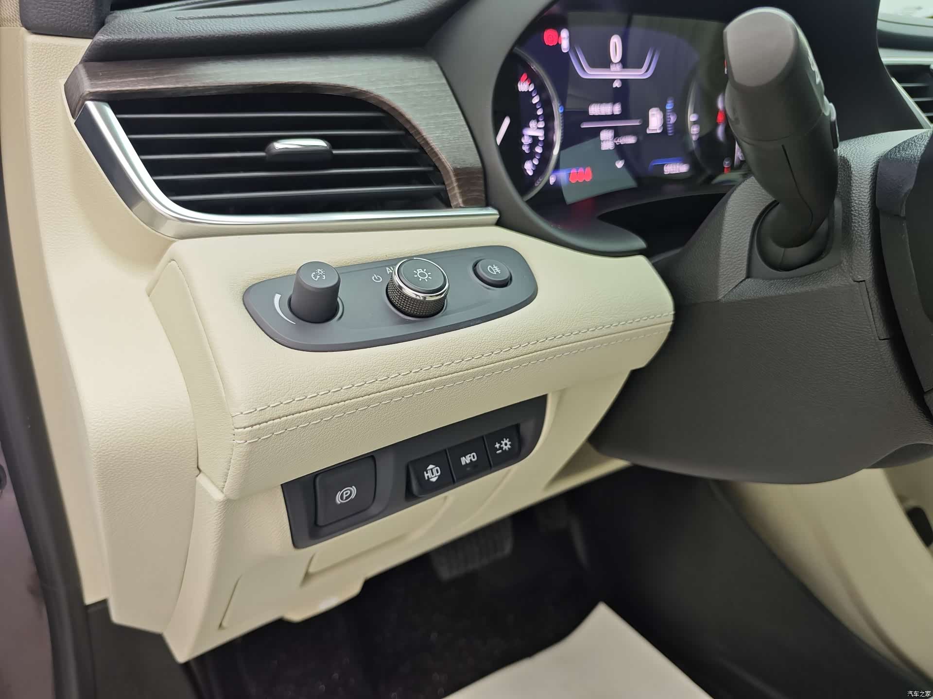Buick LaCrosse, 2021 19
