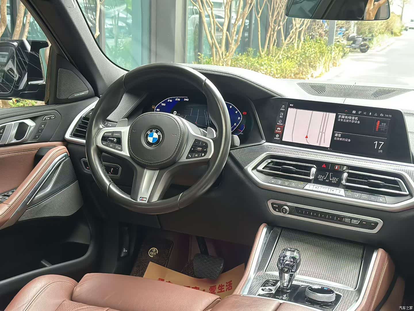 BMW X6, 2022 все фото