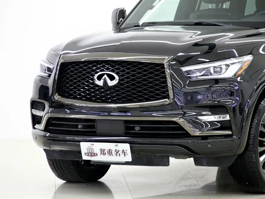 Infiniti QX80