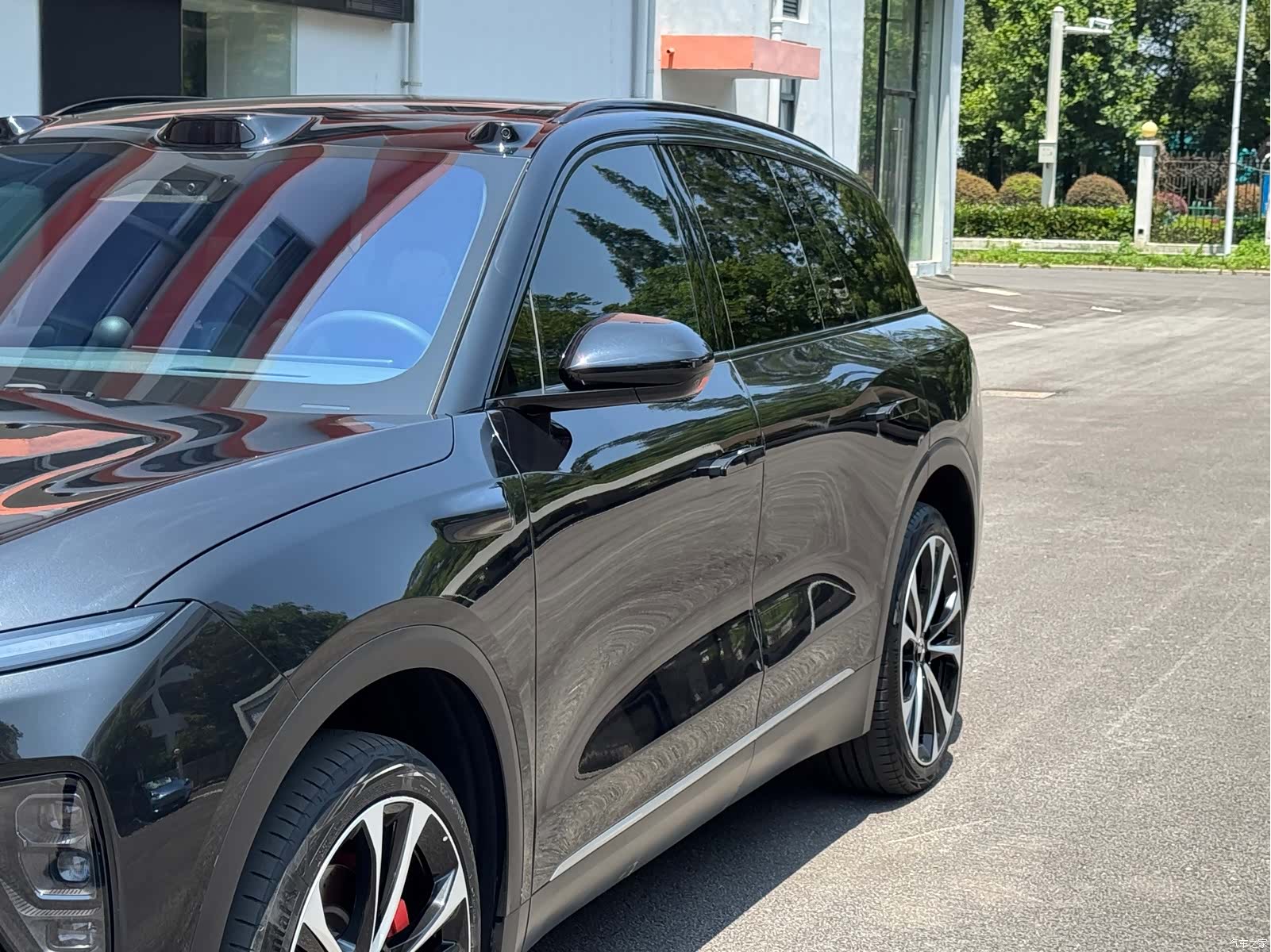 NIO ES8, 2025 21
