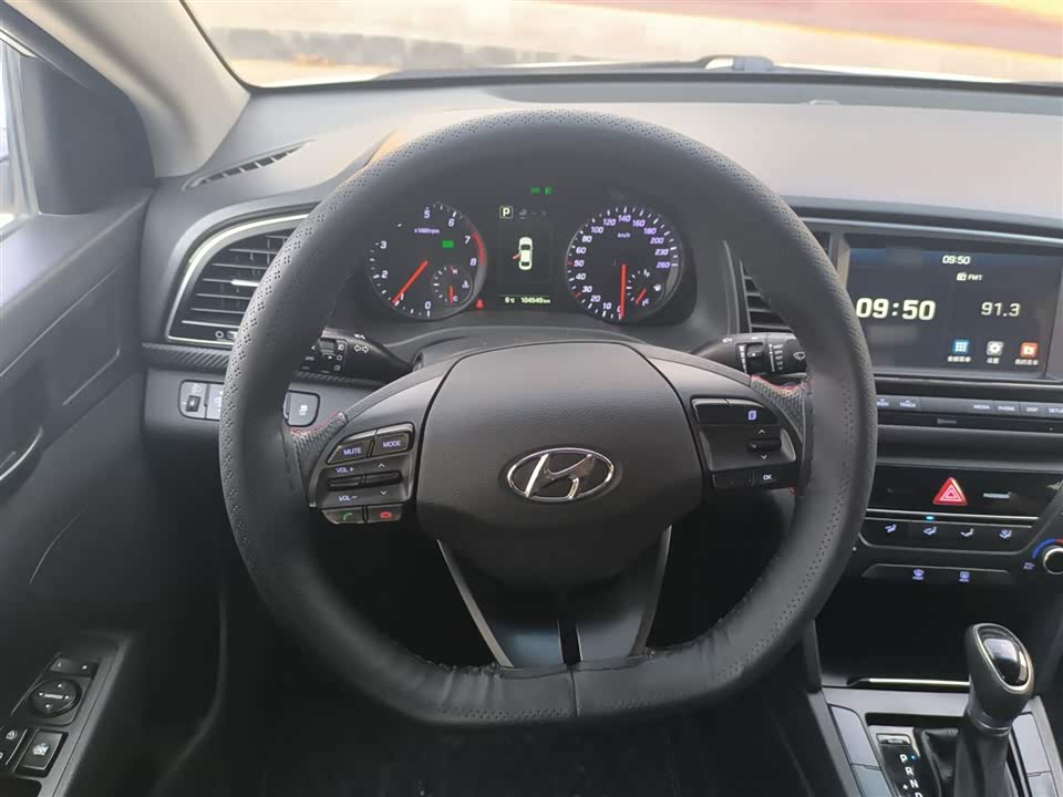 Hyundai Lead