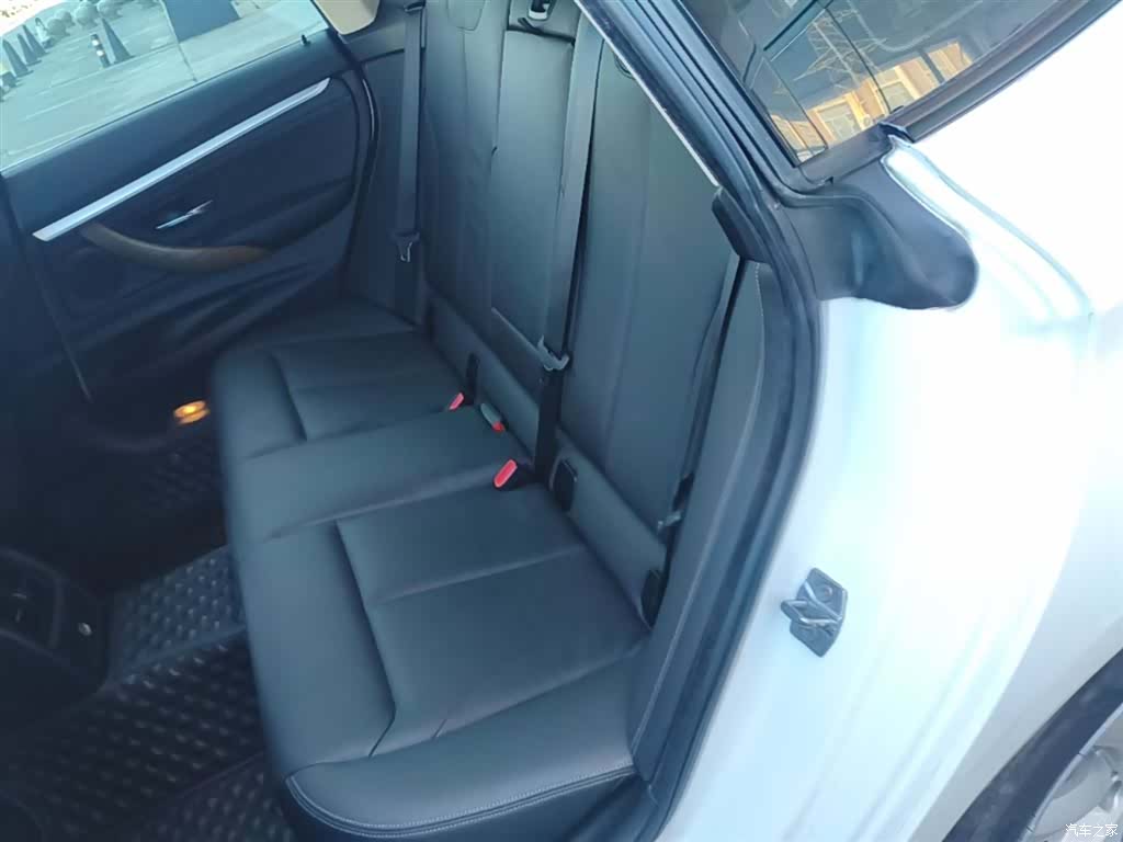 BMW 3 Series, 2015 17