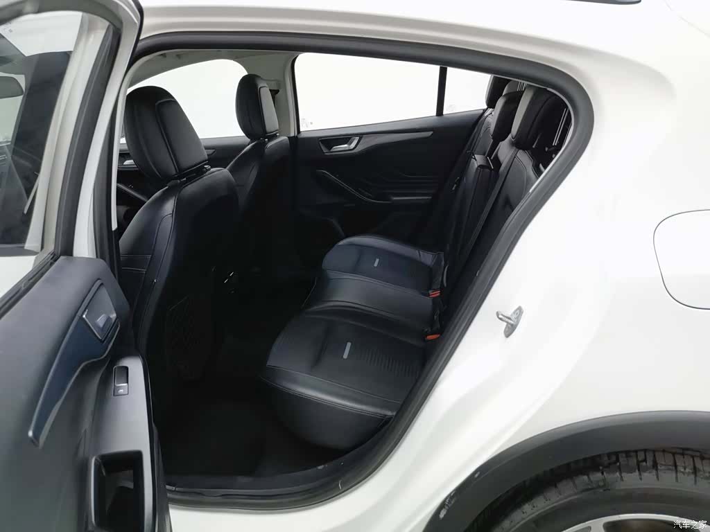 Ford Focus, 2020 15