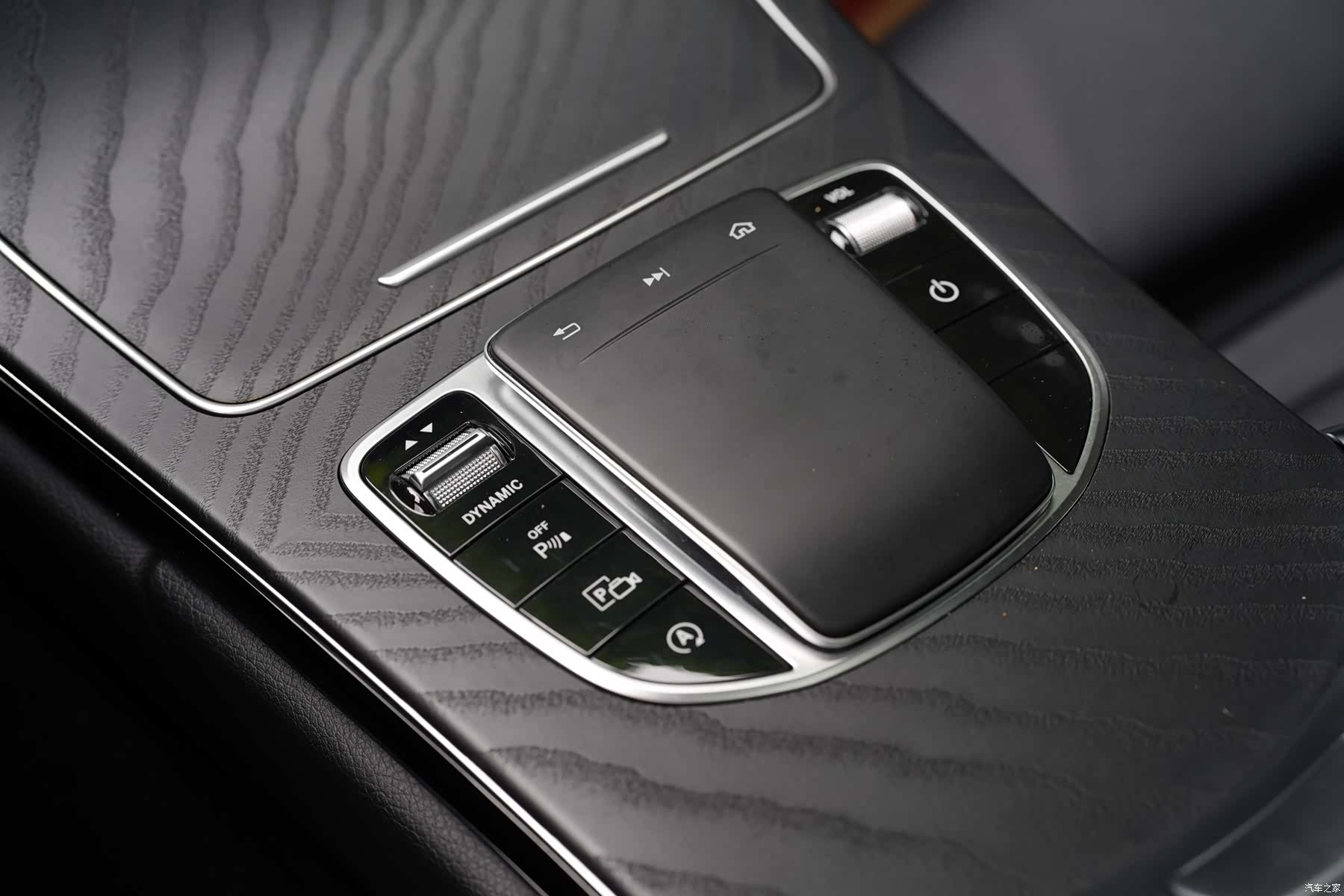 Mercedes-Benz C-Class, 2019 25