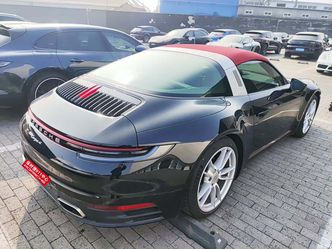 Porsche 911, 2022 3