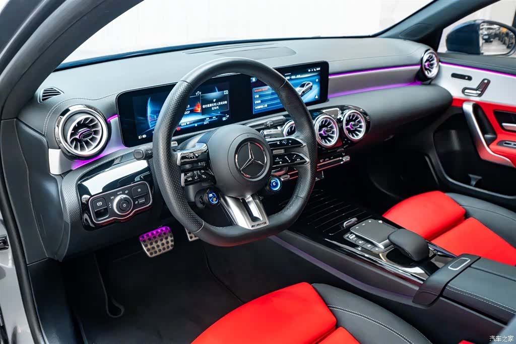 Mercedes-Benz A-Class, 2024 22