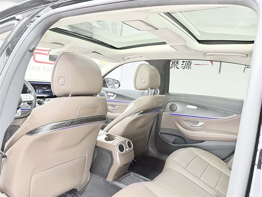 Mercedes-Benz E-Class, 2019 11
