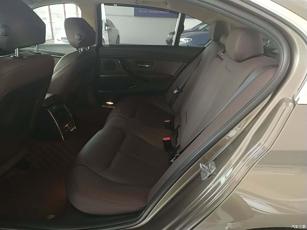 BMW 3 Series, 2018 17