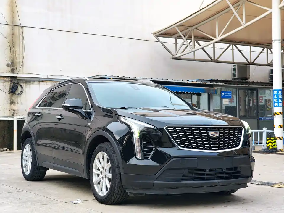 Cadillac XT4