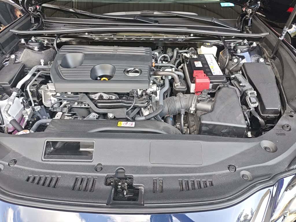 Lexus ES, 2026 20
