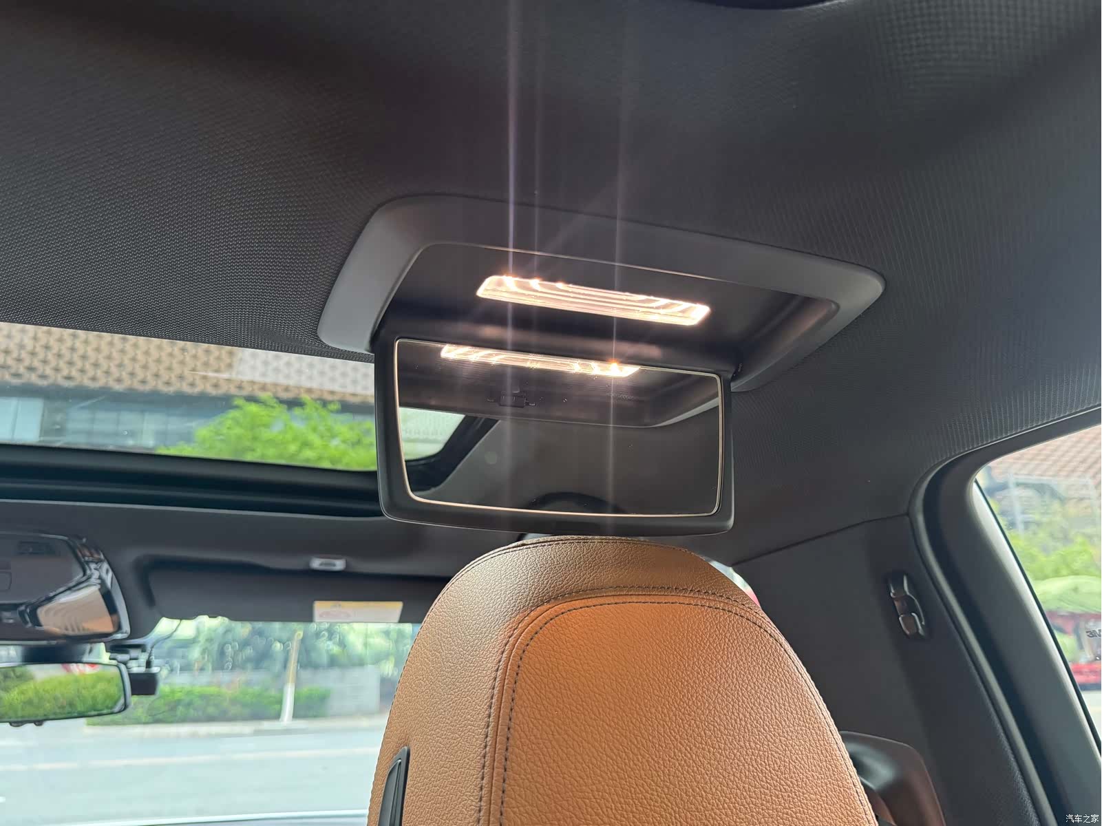 BMW 5 Series, 2019 24