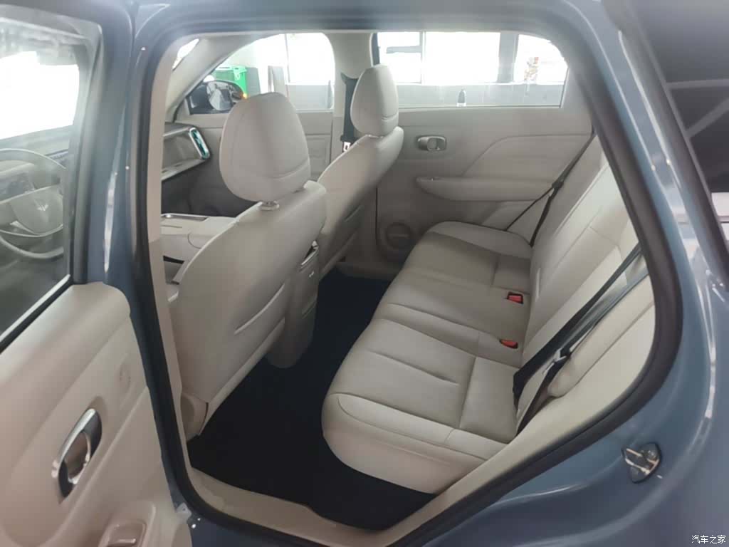 Leapmotor B10, 2025 17