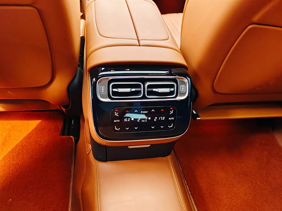 Mercedes-Benz S-class Mercedes-Benz S-class