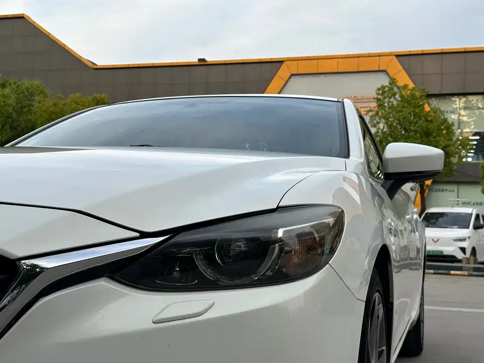 Mazda Atez