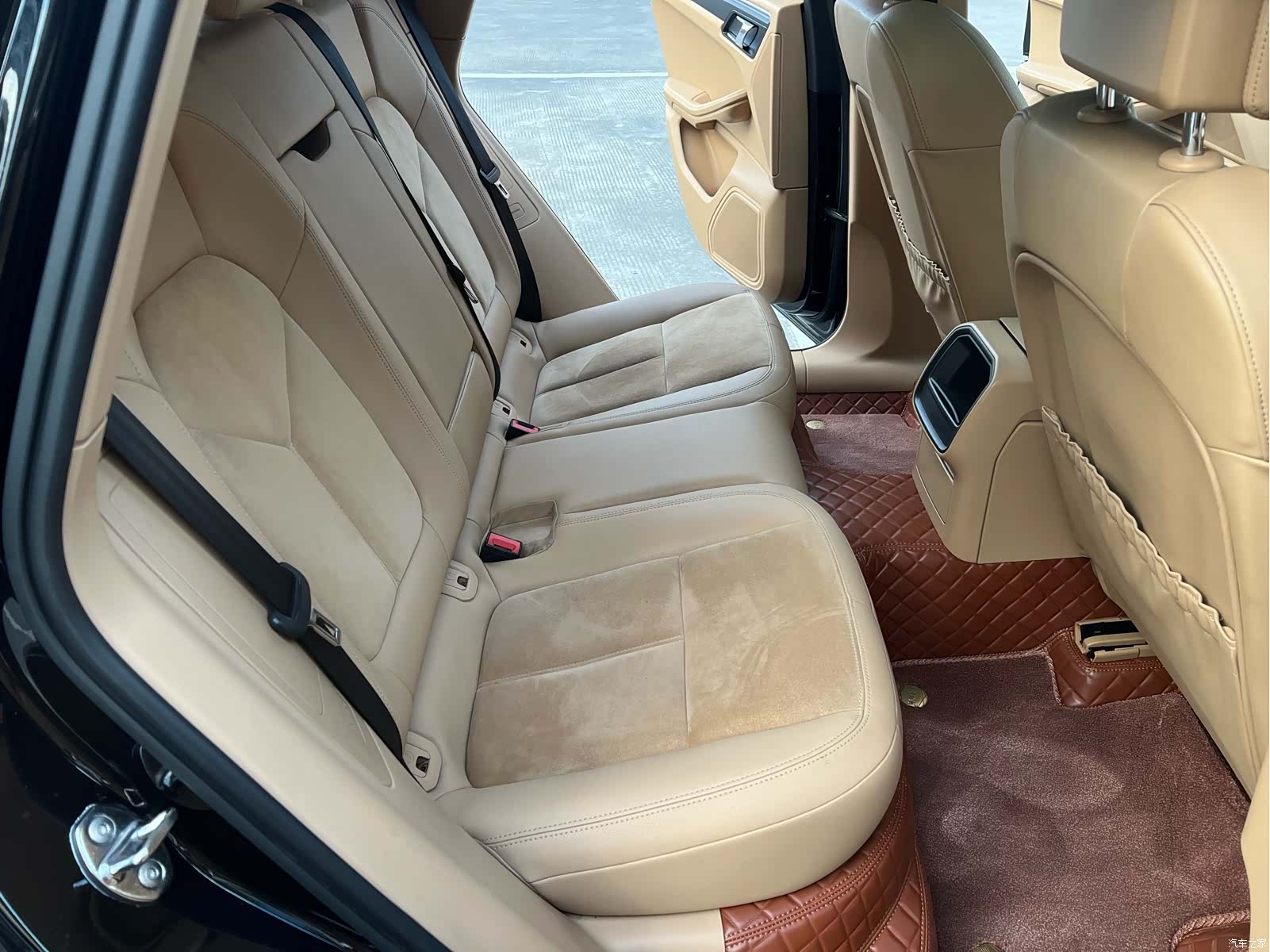 Porsche Macan, 2015 11