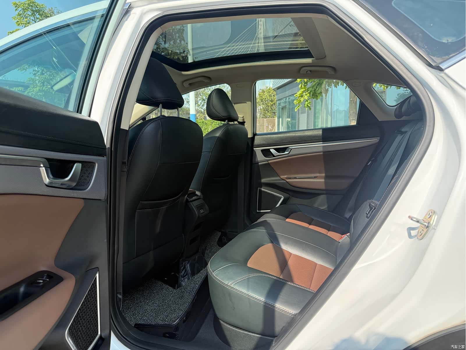 Geely Emgrand, 2018 21