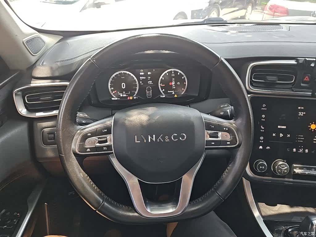 Lynk & Co 01, 2019 11