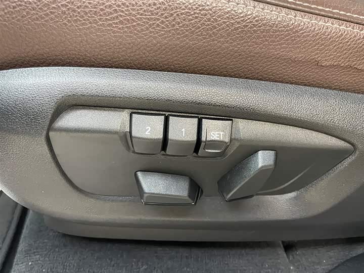 BMW X5, 2015 года фото 12