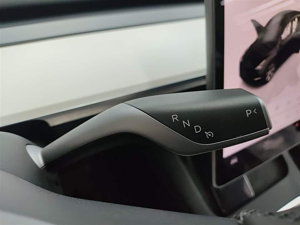 Tesla Model Y Tesla Model Y