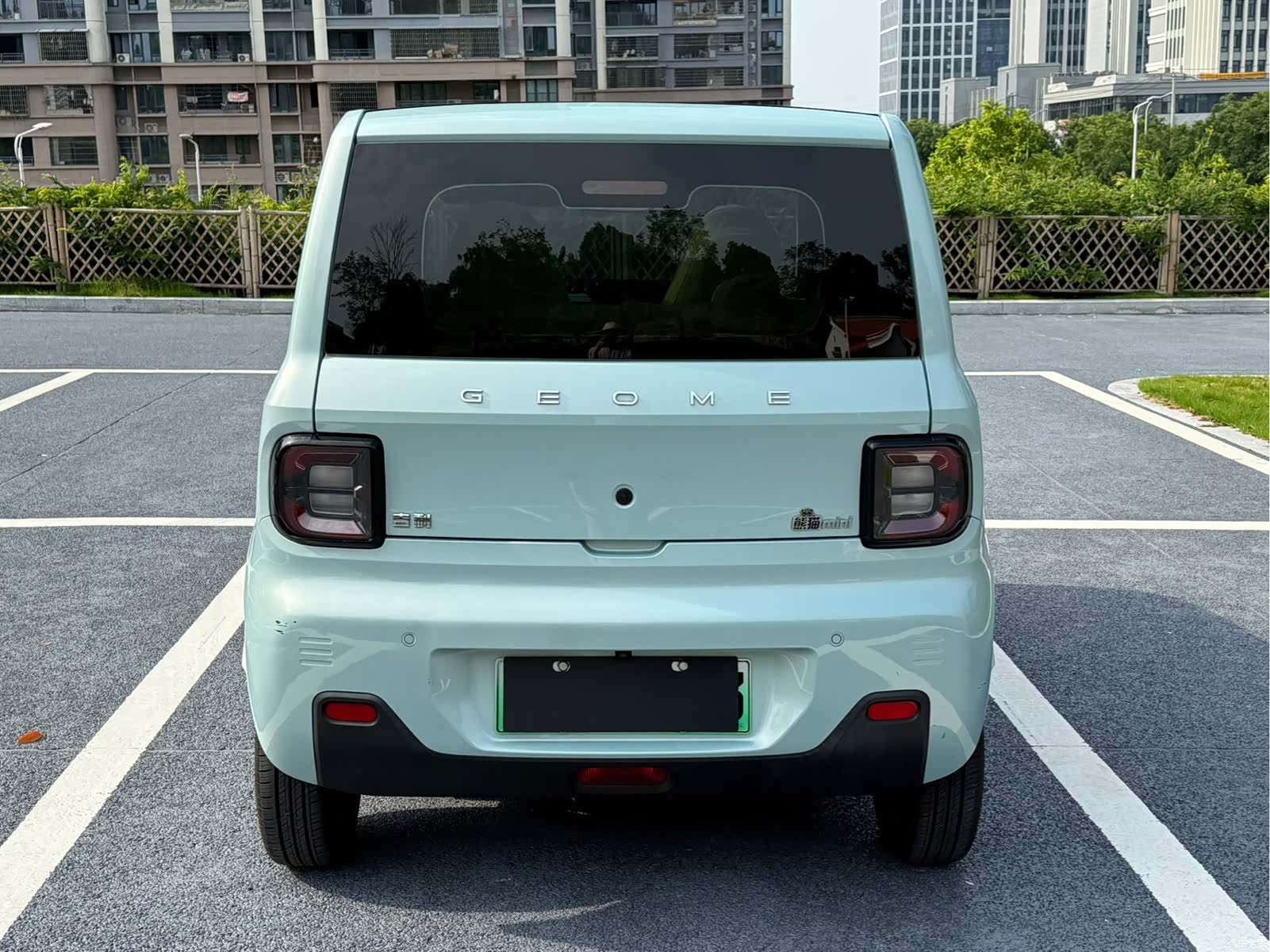 Geely Panda, 2023 10
